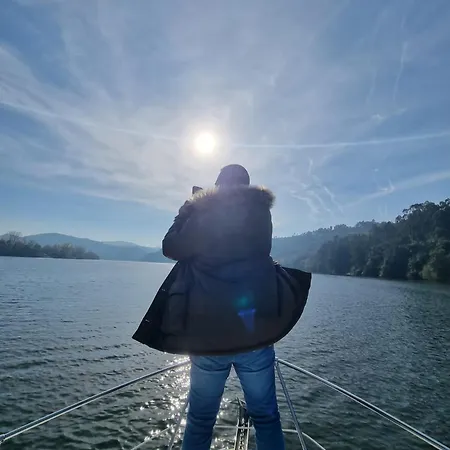 ספינת מלון Sunset River פיגואיירה דה פוז