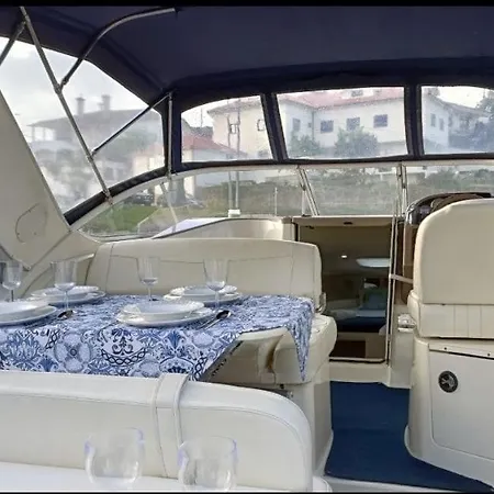 Hotel en barco Sunset River Figueira da Foz